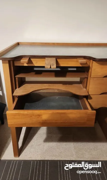 Jewelry Making bench/ desk for jewelers  مكتب صنع المجوهرات للصائغين
