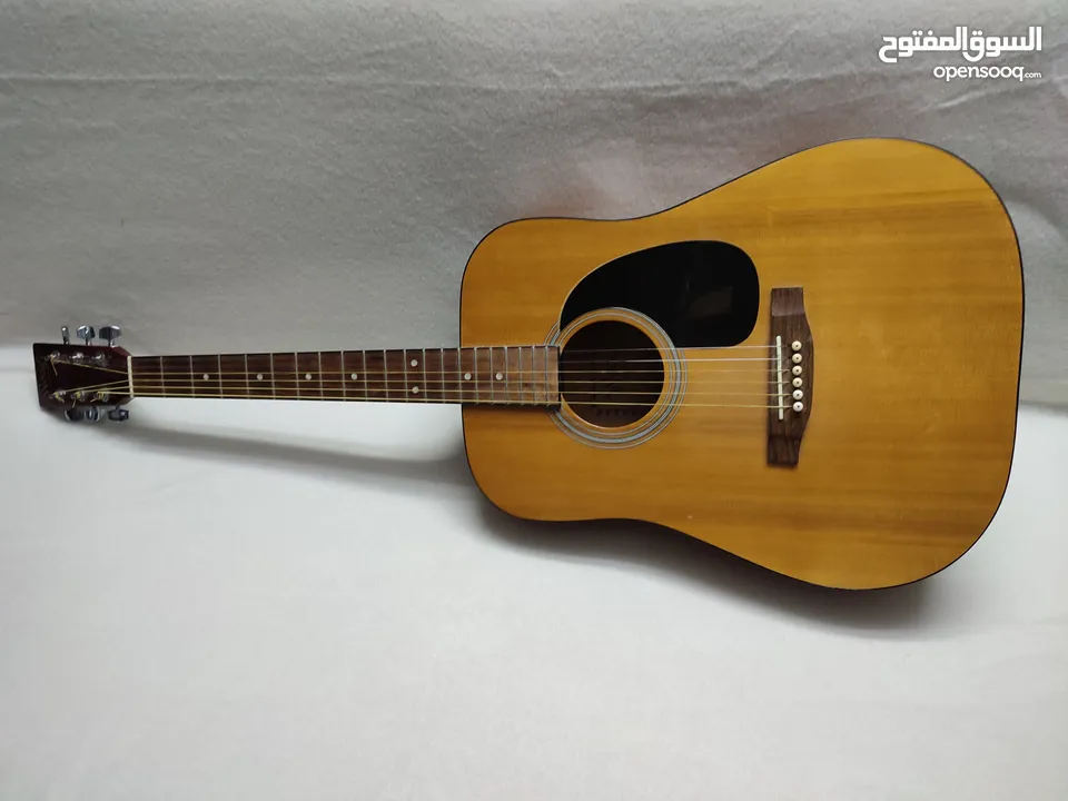 Gitar جيتار للبيع