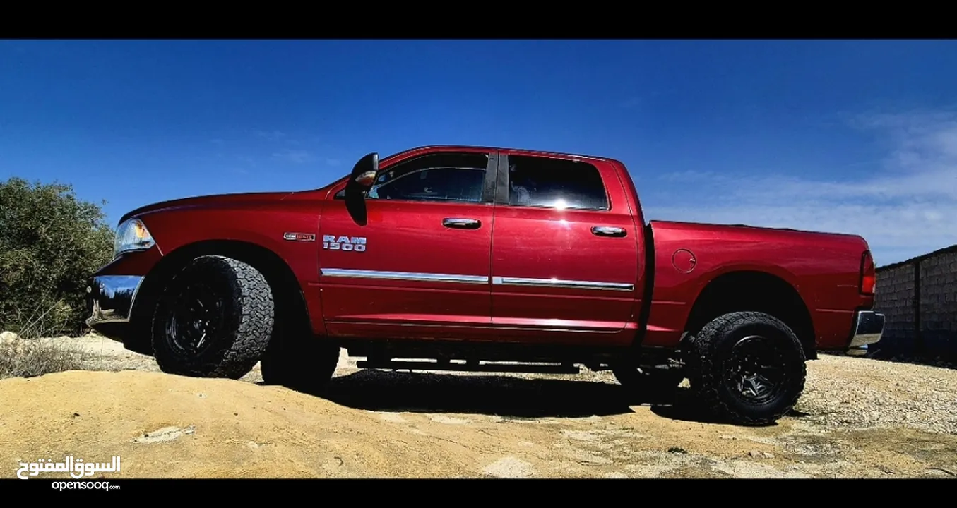 DODGE RAM 1500 BIGHORN 2015 CLEAN TITLE DIESEL   دودج رام 2015  ديزل كلين فحص  دفع رباعي 4×4 كامل