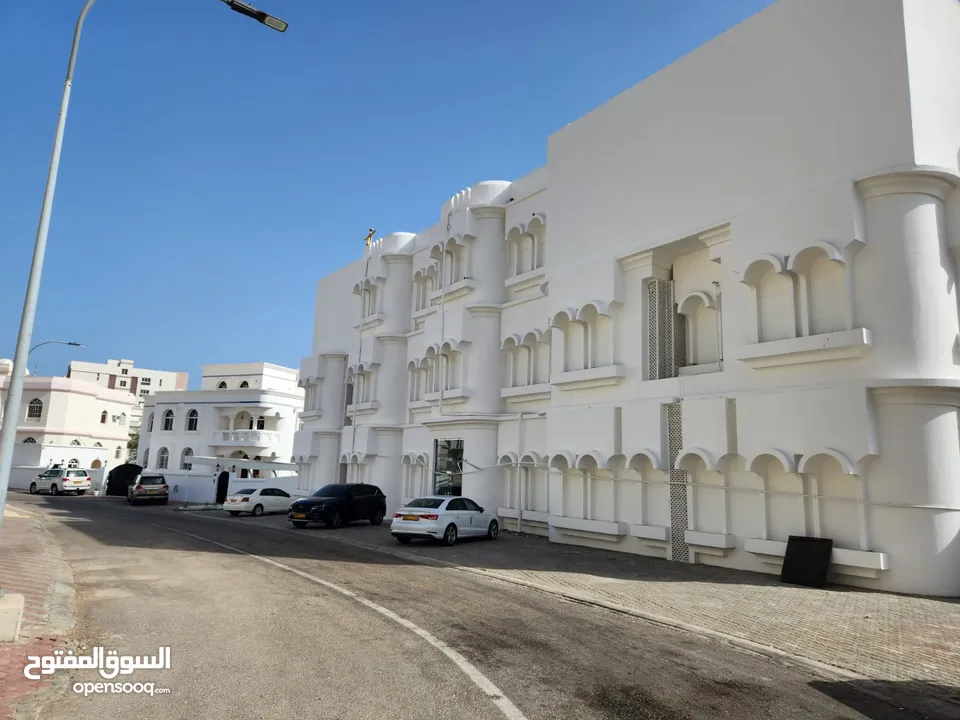 commercial Building for rent in Ruwi