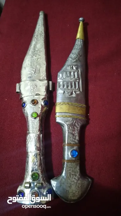 احجار كريمه وخواتم واكسسوارات للبيع