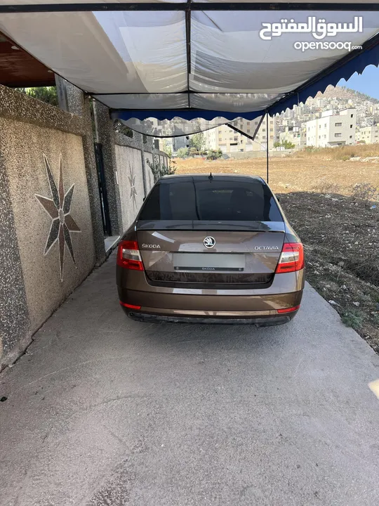 اسكودا اكتافيا 2019 بنزين مطور1400للبيع