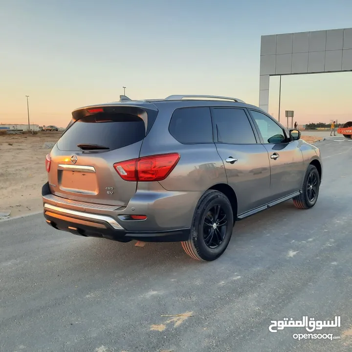 2019 NISSAN PATHFINDER SV