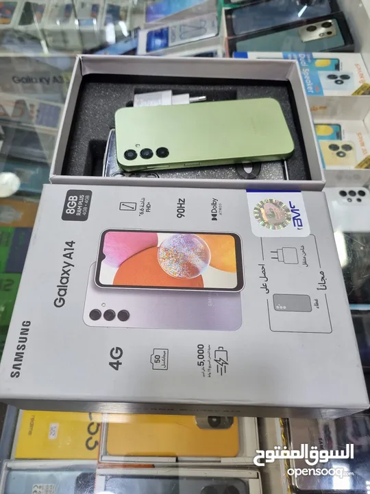 مستعمل اخو الجديد Samsung A14 رام 8 جيجا 64 أغراضة والكرتونه الأصلية متوفر توصيل