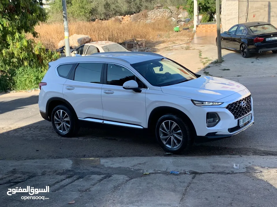 سنتافي 2019بالرخصة ركاب 6+1دهان شركة عداد 45الف فل فل اضافات ومواصفات ماتور 2000_ديزل امكانية البدل