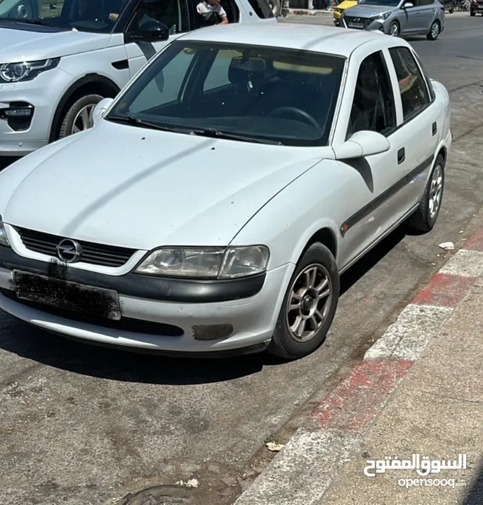 اوبل فكترا 1998للبيع  مطور 1600 جنط مغنيسيوم  شبابيك امامية كهربائية  دهان الشركة يد0