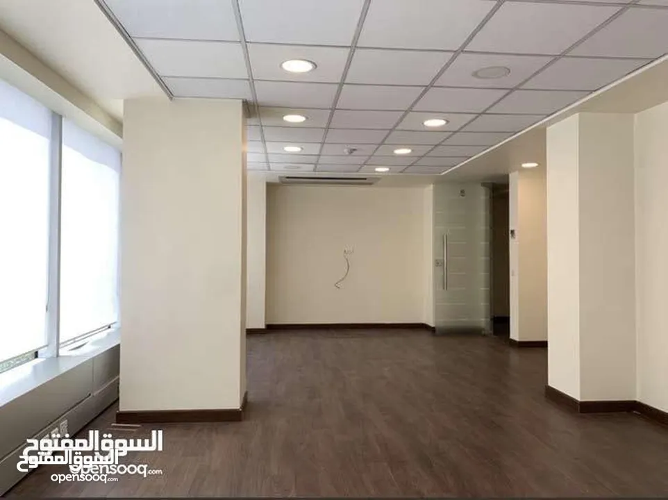 مكتب للايجار في الشميساني بموقع ممتاز ومساحة ممتازة    الرقم المرجعي : 3647