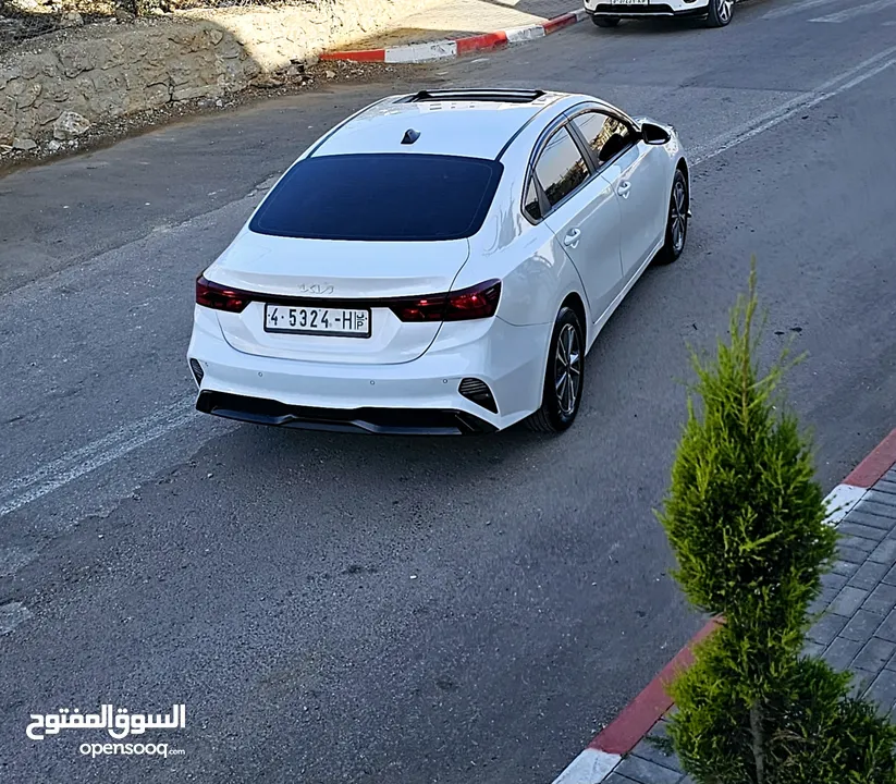 كيا سيراتو 2022 محرك 1600 جير اوتماتيك فحص ممتاز