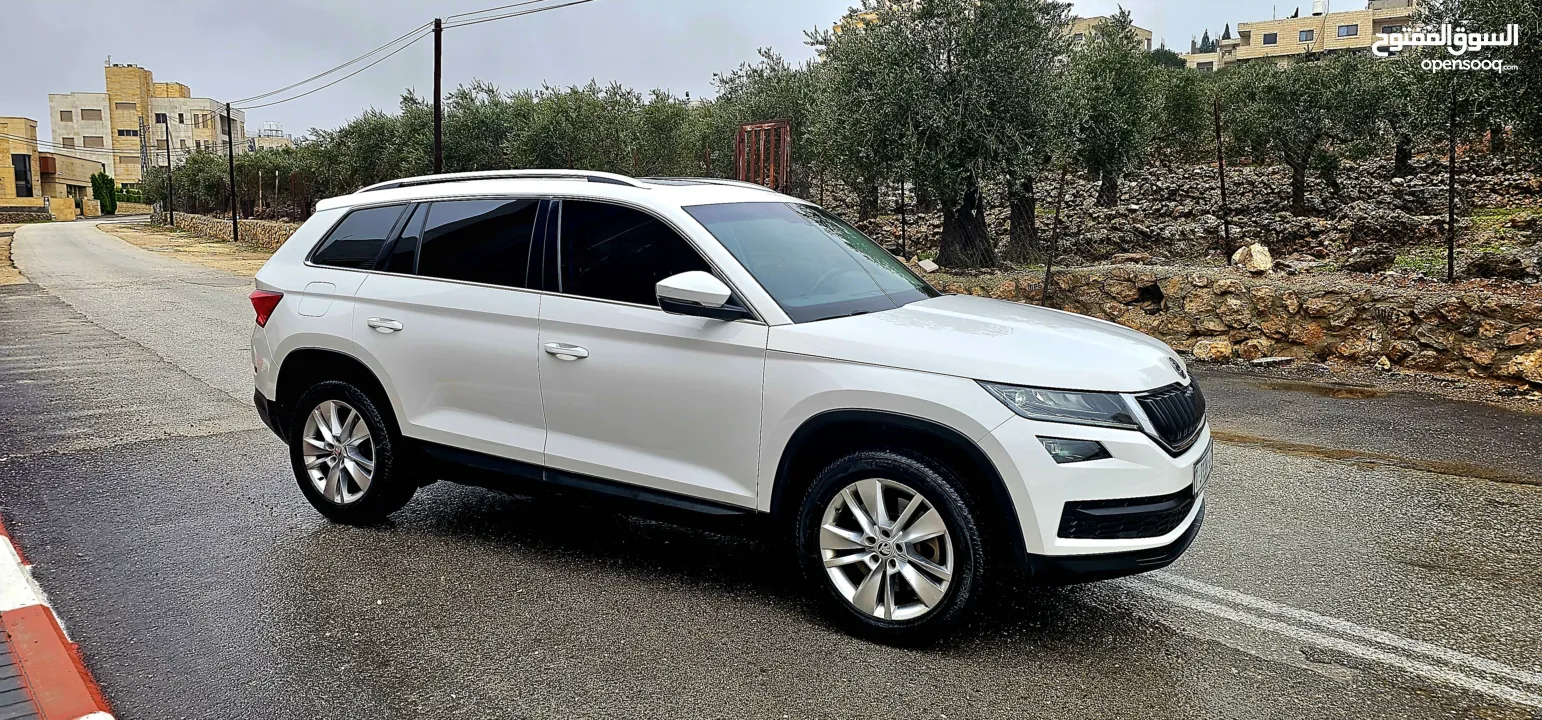 جيب كودياك 7مقاعد 200 حصان 4/4 ايد صفر فل الفل مع بانوراما 2018 فحص نخب