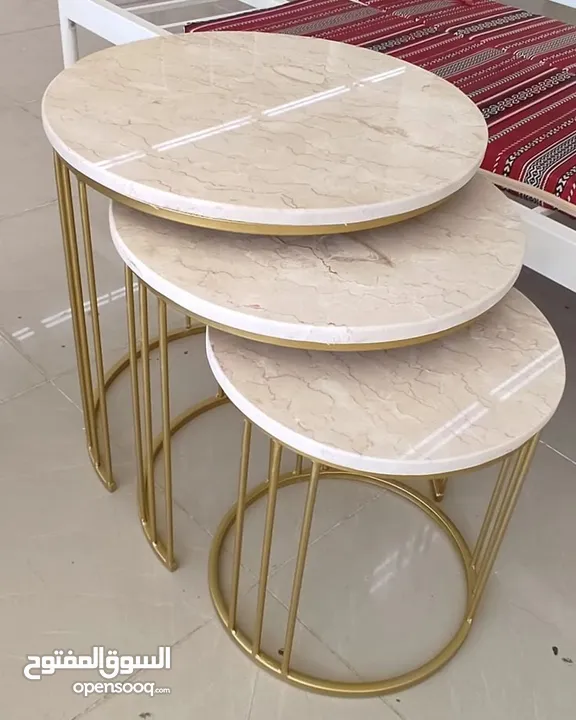 طاولات وسط تفصيل