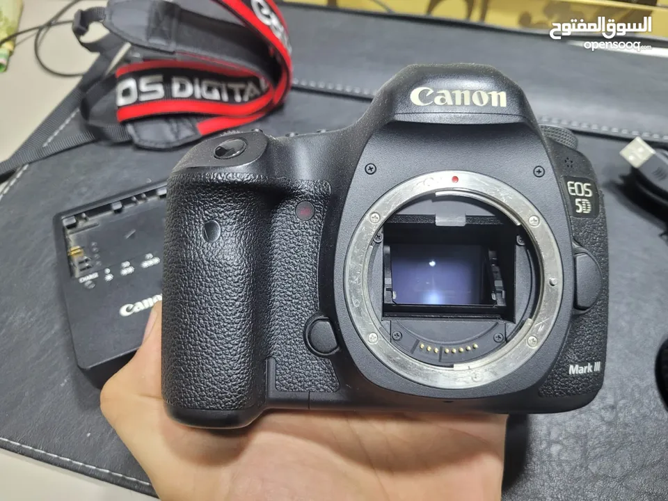كاميرا canon 5D mark III بحاله جديد بودي قابل للتفاوض