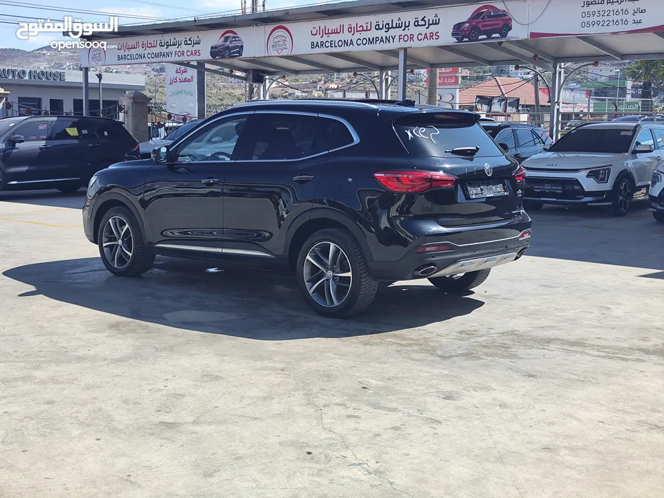 MG EHS plug in hybrid 2022