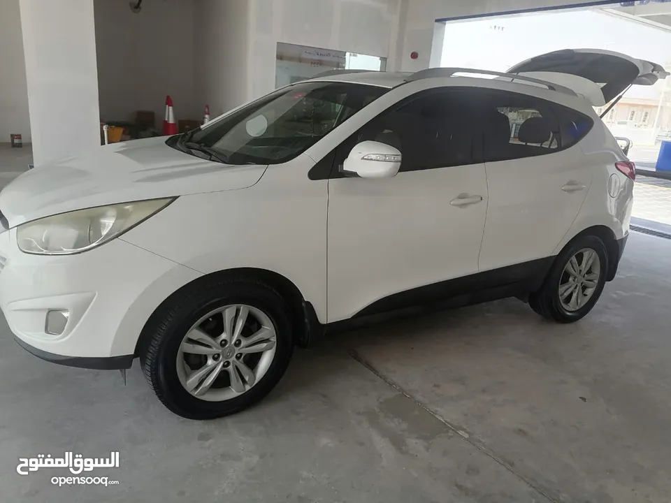 Hyundai Tucson 2014 Gcc very clean