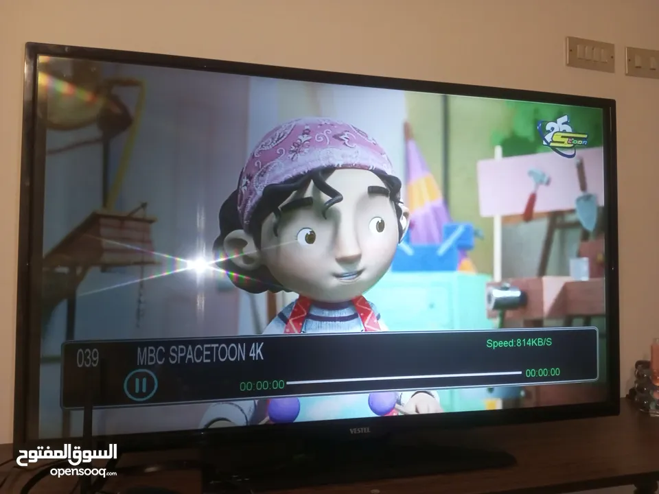 شاشه فيستيل 42 انش