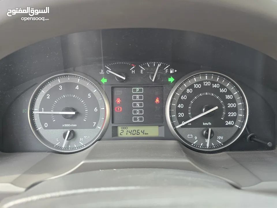 Land cruiser GXR V6 GCC 2015 Price 109,000 Aed