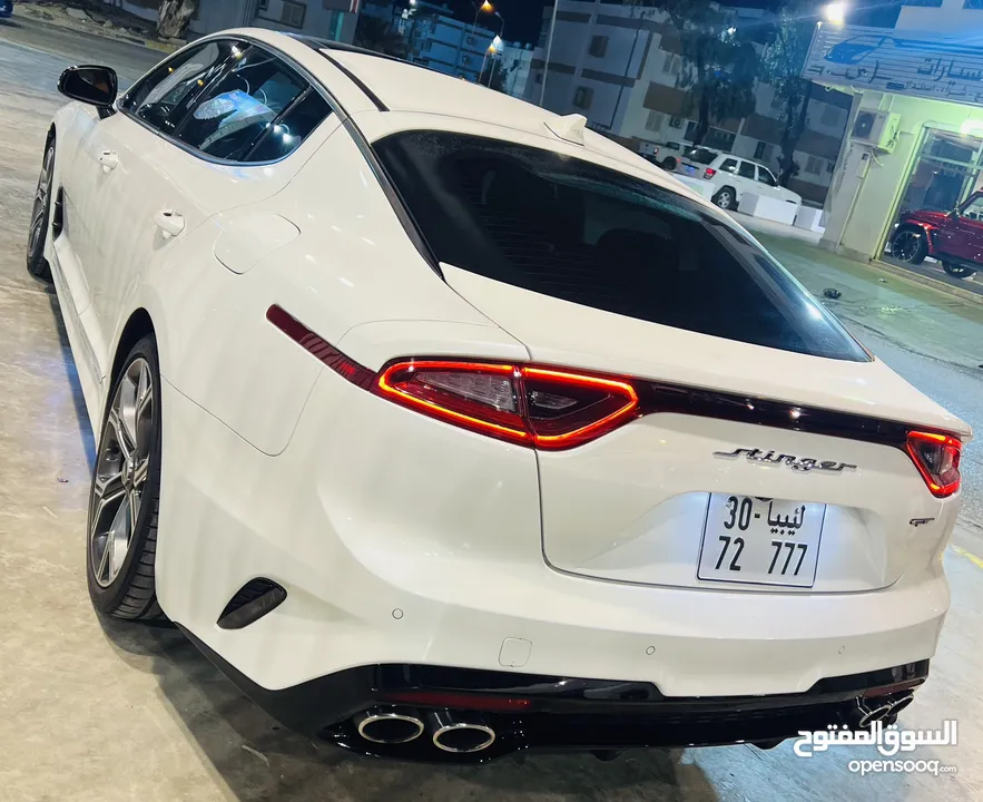 Kia Stinger GT1 2019