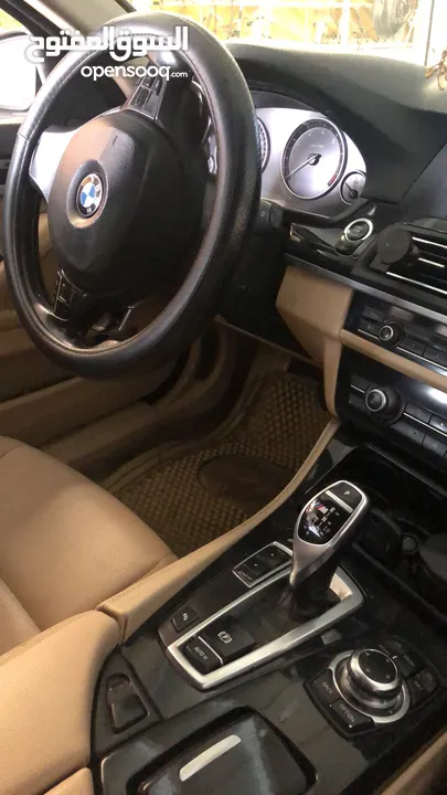 للبيع أو البدل ب ( id6)  BMW 528i gold