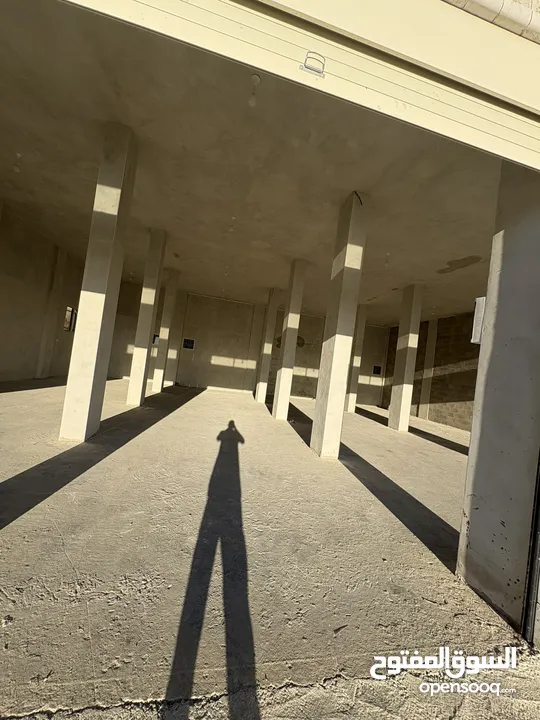 مخازن للإيجار في دورا