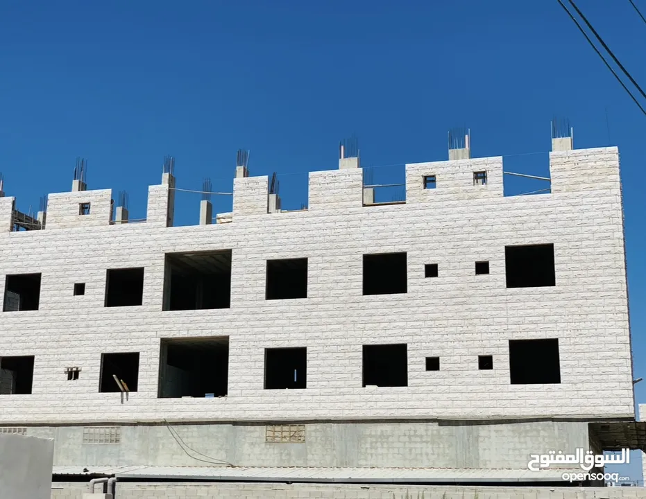 شقق للبيع بمساحات مختلفه