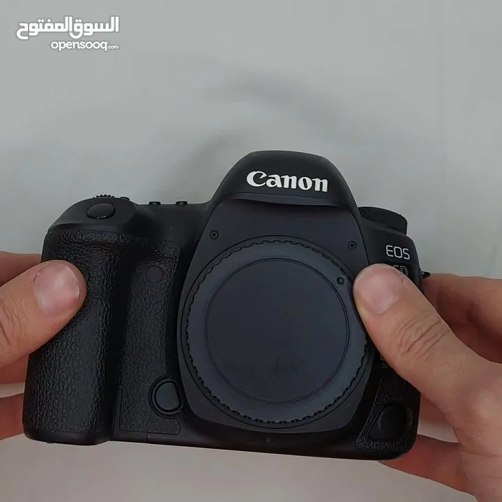 للبيع كامير canon 5d mark 4 -عداد الشتر 27 الف. -الكاميرا وكالة نظيفة جدا استخدام شخصي. (شنتة+بطارية