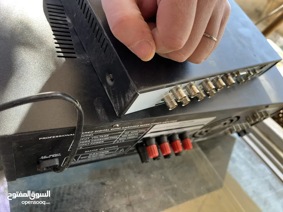 Dave 8 كاميرات  جهاز صوت امبلي فير سماعة سقف  عدد 8  محول للكاميرا 12v 200w السعر 70 دينار