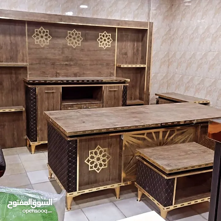 مكتب اداري 160*80 مع جانبية وطاولة وسط تفصيل خشب مستورد بسعر المنصع واعلى جودة وأقل الاسعار