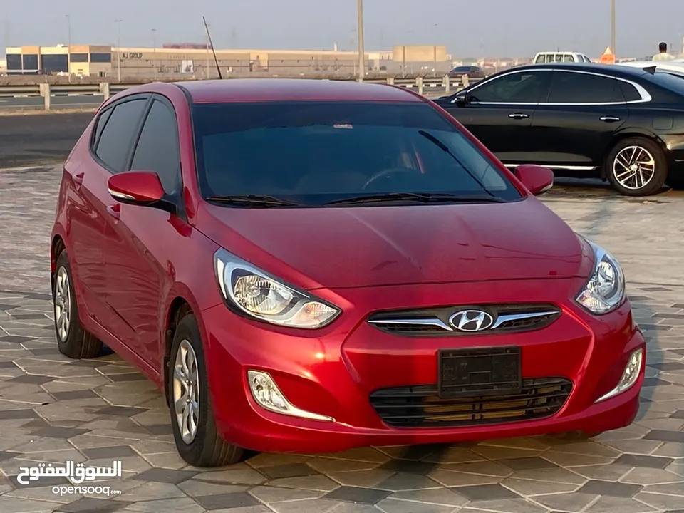 HYUNDAI ACCENT GLS 2015