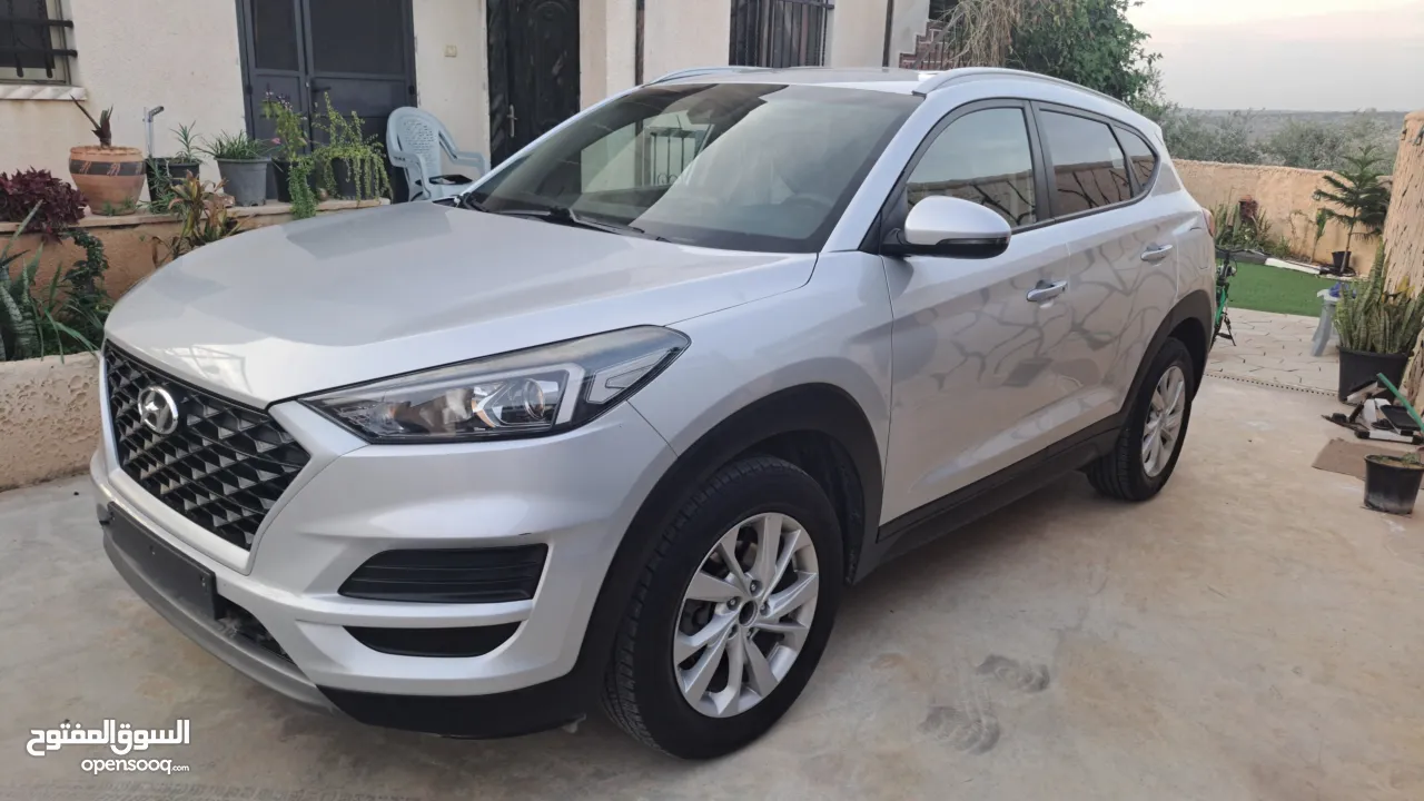 جيب هونداي توسان 2020 ديزل 4×4  يد اولا ولا غرام بويه 2000 تيربو بسعر لقطه الله يبارك