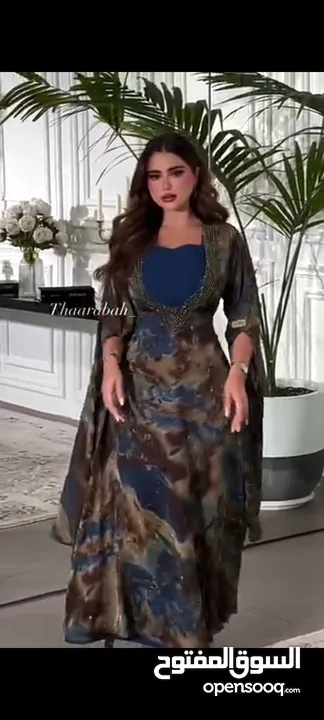 فستان طويل  جميل