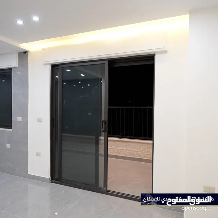 شقه طابق اول للبيع بسعر مميز بأفضل موقع في مرج الحمام
