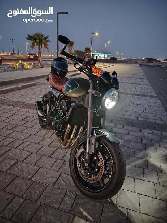 Oman agency Kawasaki z900 rs 2018