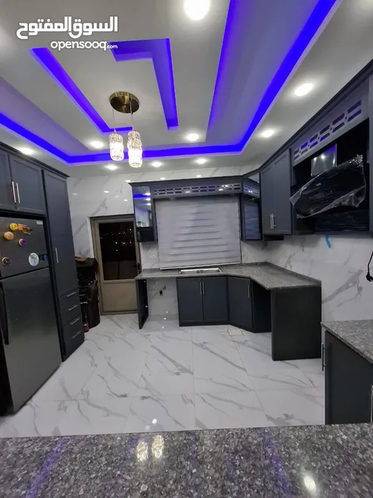 مطابخ بأفضل الاسعار والإكسسوارات الايطاليه والتقسيم الهندسي بأفضل التصاميم والديكورات الحديثة
