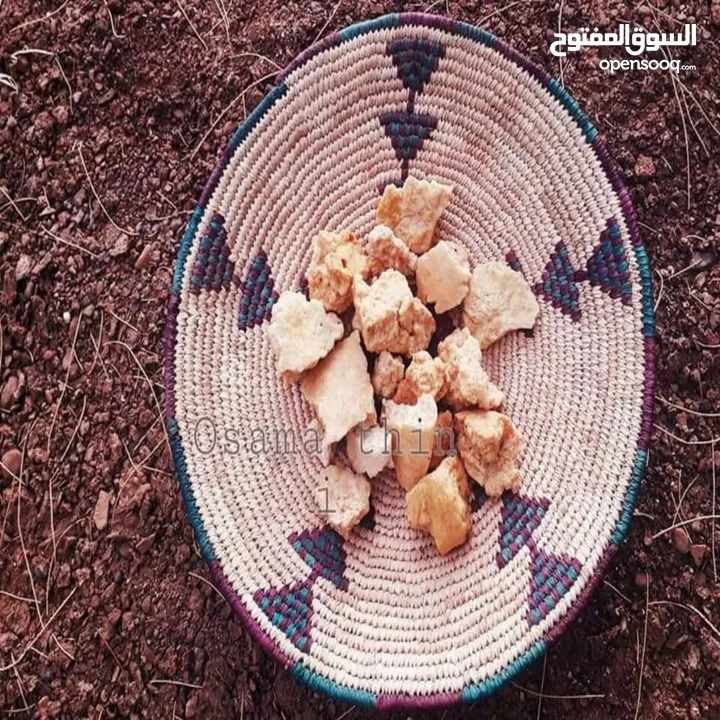 إبداع يمني في الخزف: الأطباق اليدوية كتحف فنية لتزيين المنزل وتقديم الطعام