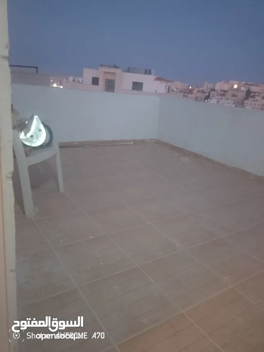 روف للايجار ضاحيه الرشيد الاجره شهريه 180