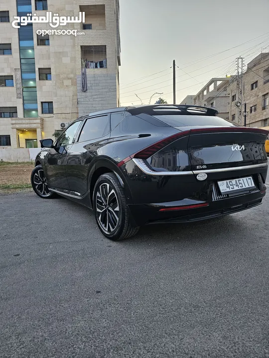 كيا ev6 كهرباء 2023   وارد اميركي ممشى قليل     جميع الاضافات اعلى صنف عدا الفتحة  موديل 2023