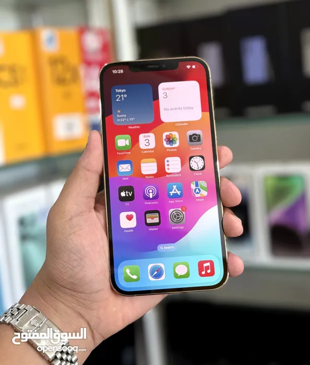 عرض خااص : iPhone 12 pro max 512gb بالذاكرة العملاقة هاتف نظيف جدا بدون اي شموخ أو مشاكل و مع ضمان