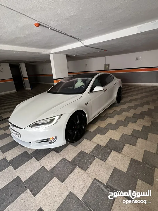 Tesla Model S 2017 full options