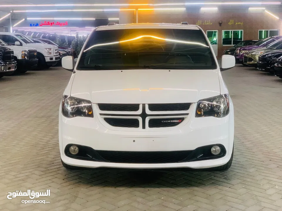 Dodge caravan sport 2018