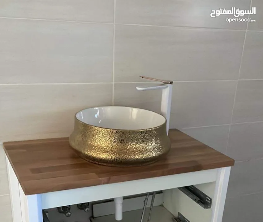 شقة فخمة للايجار موقع قريب لكل الخدمات