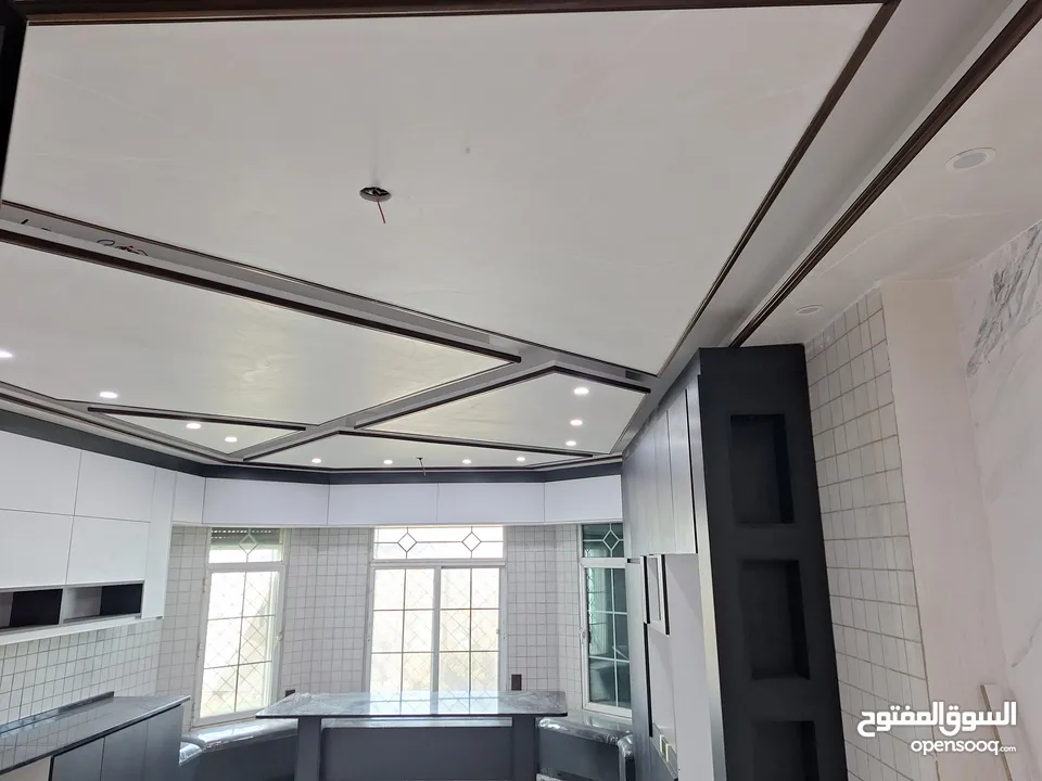 فيلا مميزة مطله على مرتفعات جرش والسلط  للبيع