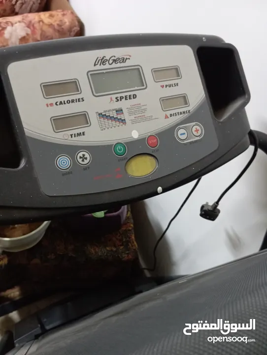 جهار جري بحاله جيده جدا نوعlife gear للبيع