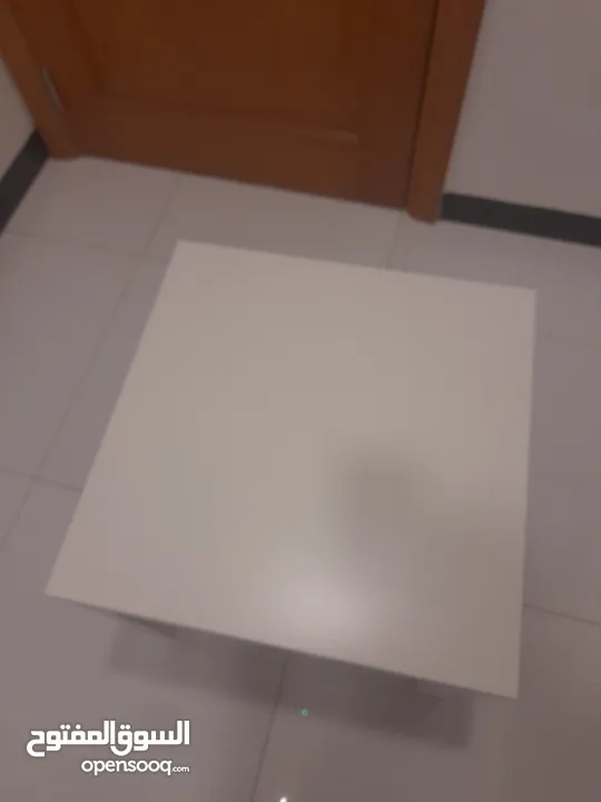 white table square