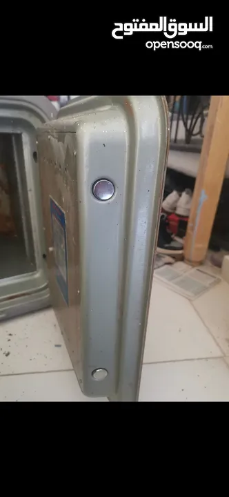 قاصه انتيك ثقيله جدا
