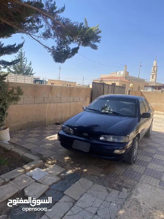 كيا سيفيا موديل 1994محولة 1996 للبيع  مرخصة سنة ومدهونه جديد ومعموللها صيانه