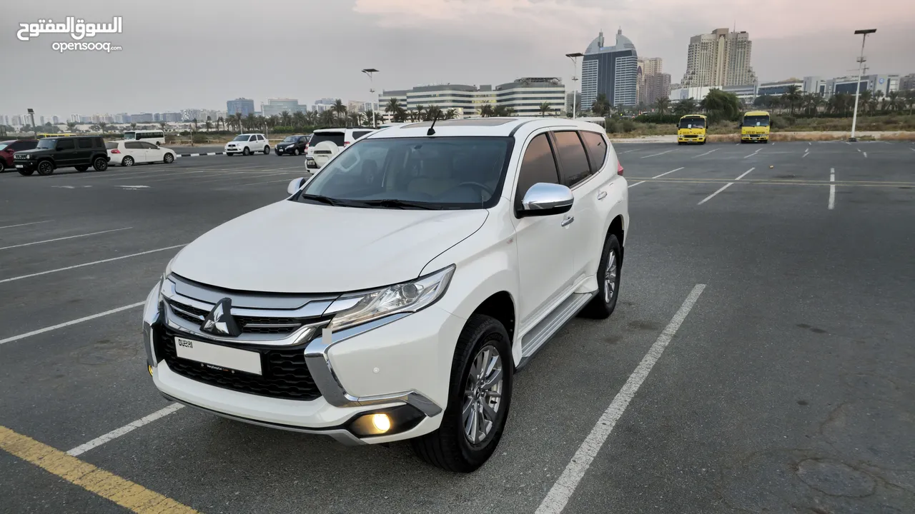 Montero Sport (Warranty until 20/04/2026) 3.0L GLX (4WD) Full Option