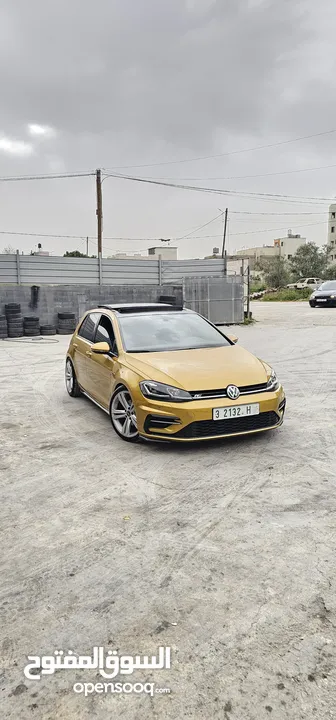 جولف ار لاين  R-line 2018