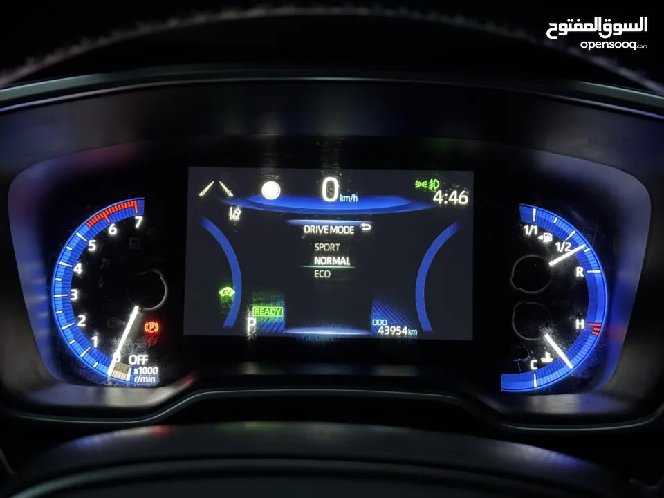 Toyota Corolla Hybrid 2023   ، السيارة الأكثر مبيعًا واعتمادًا في العالم 170 حصان  عداد قليل