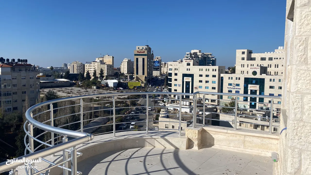 روف تجاري للبيع