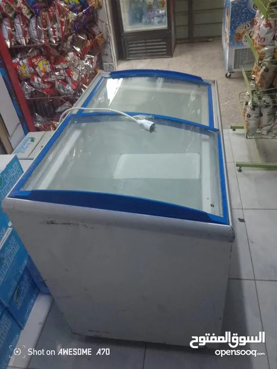 فريزر أرضي استعمال بسيط جدا بحاله الوكاله قابل للفحص قابل للتفاوض او  قابل للبدل عثلاجه عرض