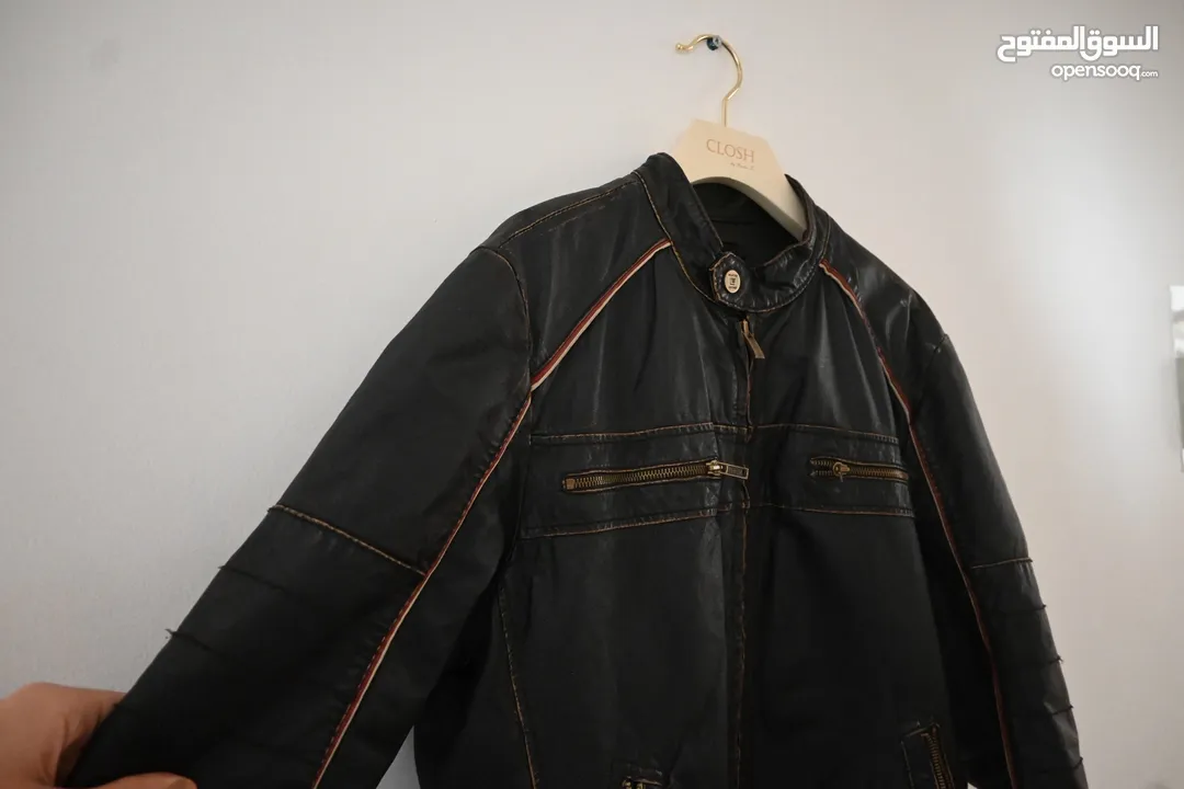 VINTAGE AMERICAN LEATHER JACKET WITH DETAILING